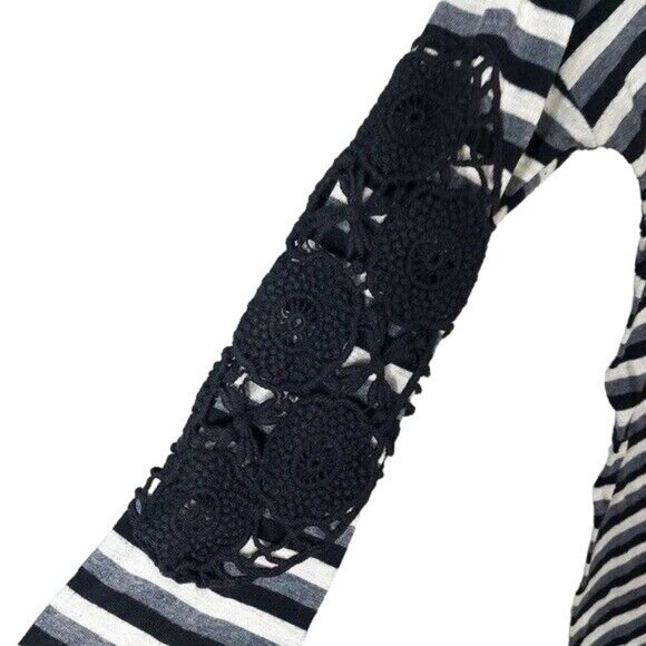 2/$15 Sage Womens Loose Fit Top Gray XL Hi Low Elbow Crochet Unstructured Stripe - Picture 3 of 6